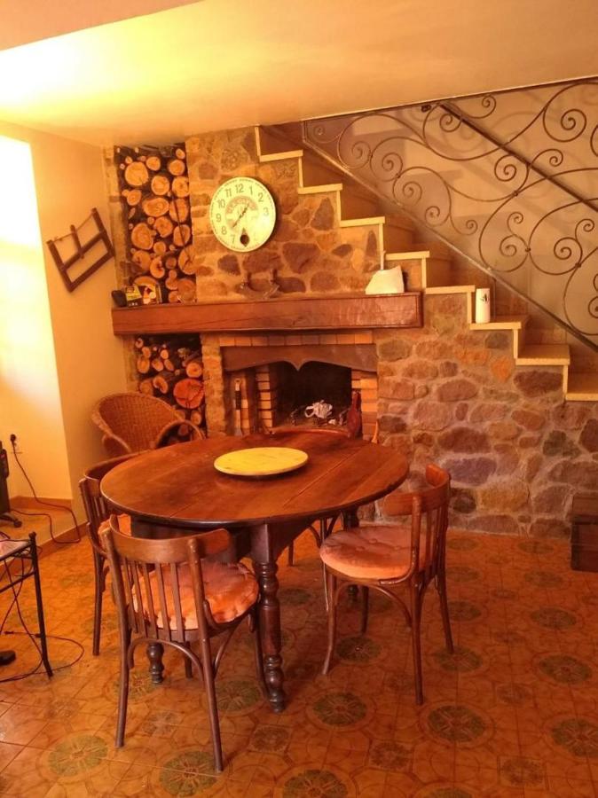Belle Maison De Village Au Pied Du Gr20 Calenzana Esterno foto